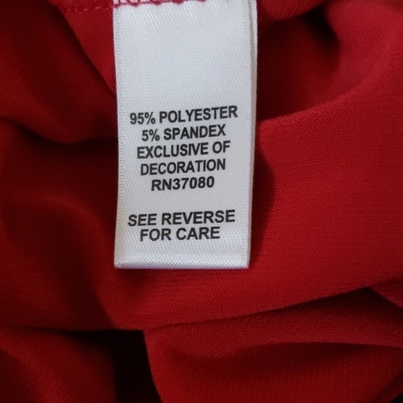 Cato red tank with lace accent and hi-low hem - Picture 8 of 8